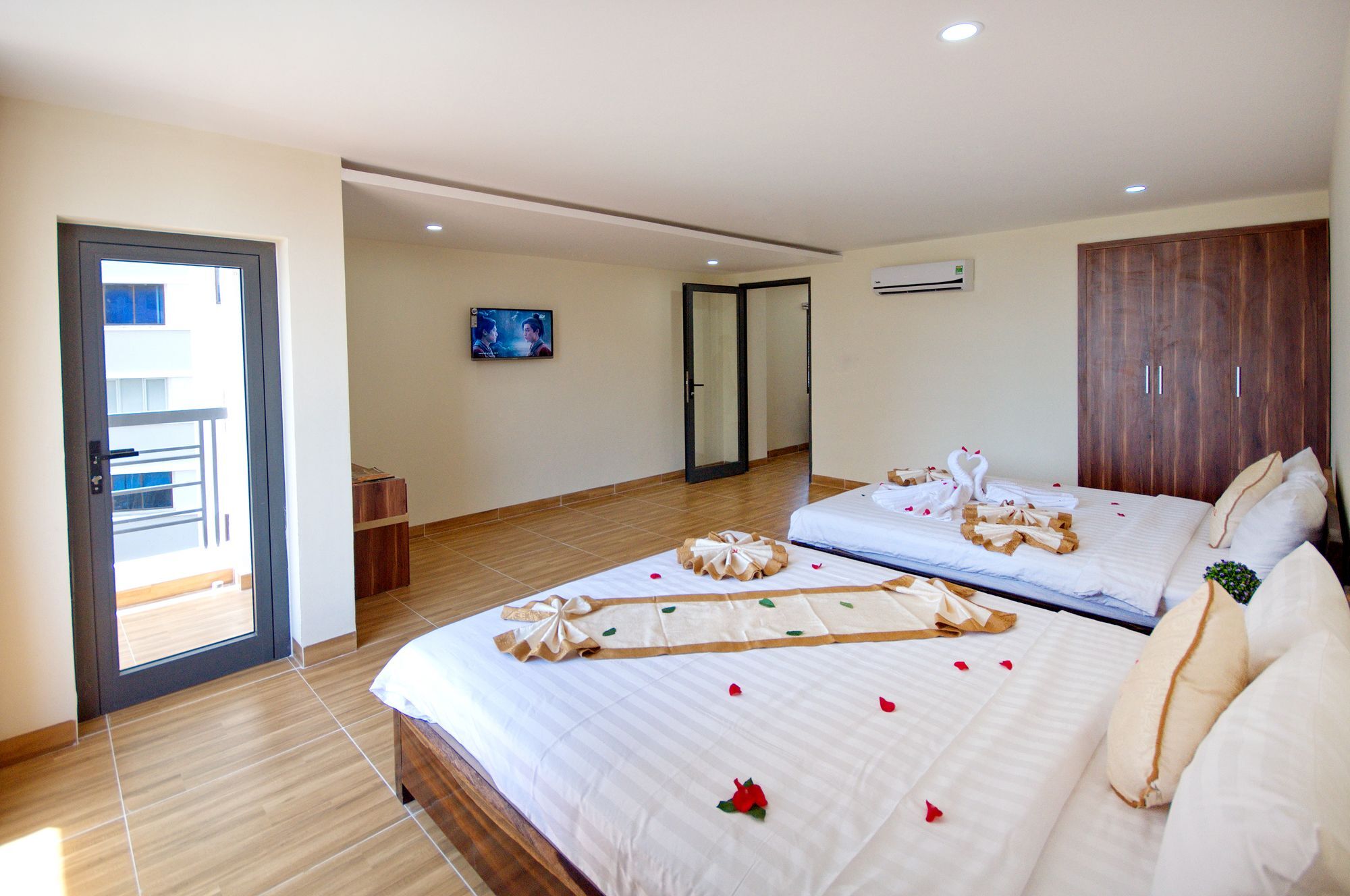 Harvey Hotel & Apartments Nha Trang Kültér fotó